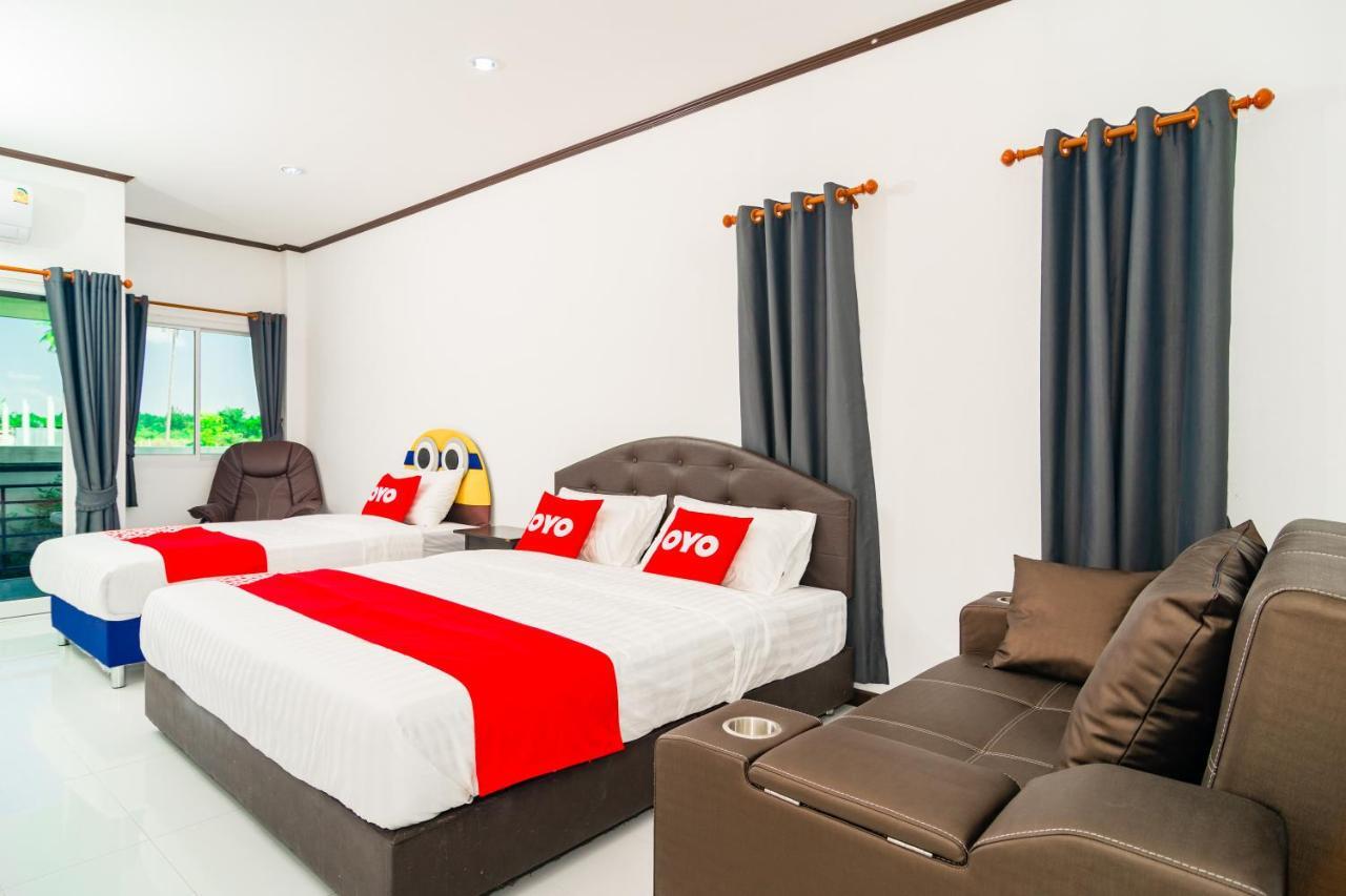 Oyo 533 Runya Poolvilla Prachuap Khiri Khan Exterior photo