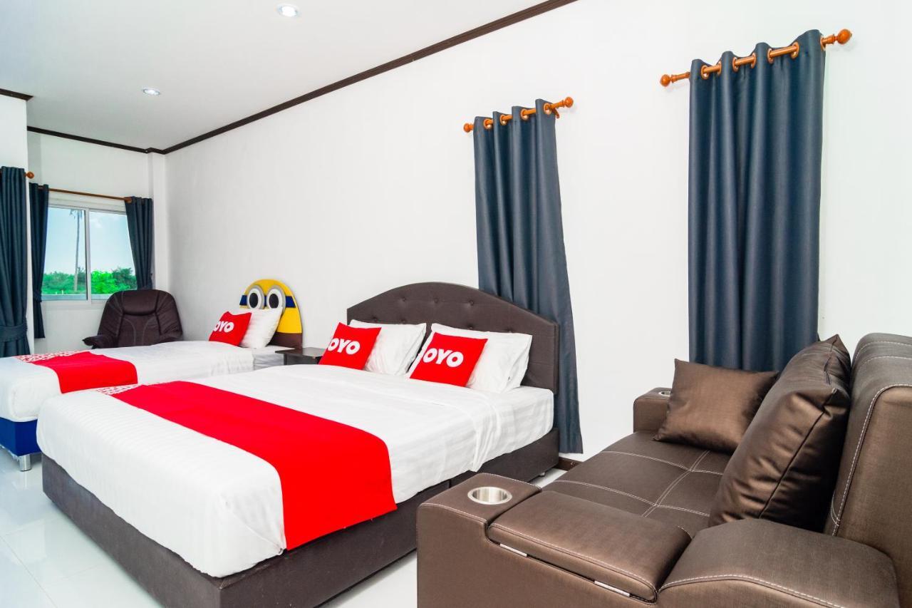 Oyo 533 Runya Poolvilla Prachuap Khiri Khan Exterior photo